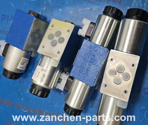 Rexroth R901163565 Directional Spool Valve 4WE6X12-6X/EG24N9K4/ZV